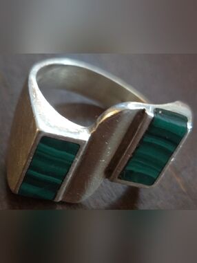 Vintage 925 Mexico Sterling Silver Ring with Green Malachite Inlay